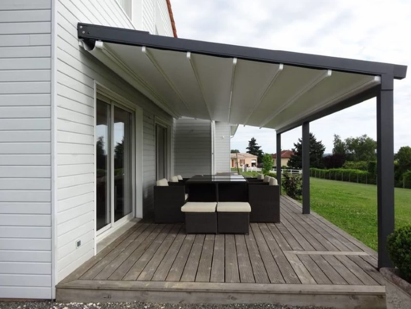 Odporna na wiatr pergola Solo. Rolco Odporna na wiatr pergola Solo. Rolco